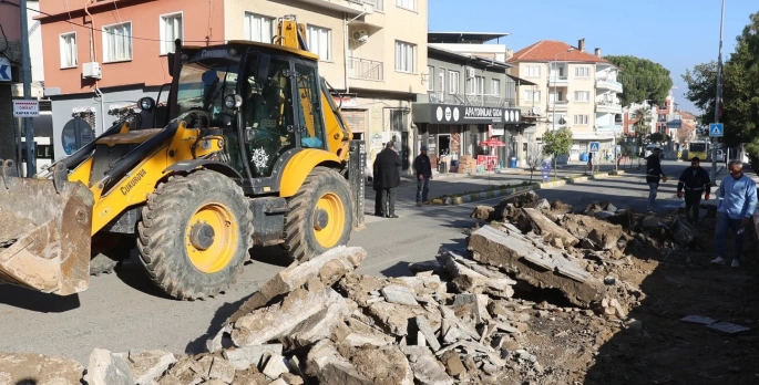 Başkan Özgür Arıcı’dan Koçarlı’ya estetik dokunuş