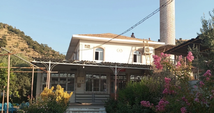 Muhtar Camii için bağış çağrısında bulundu